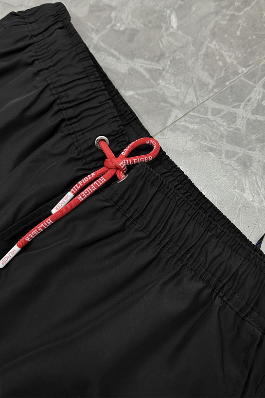 Мужские чёрные шорты Tommy Hilfiger
