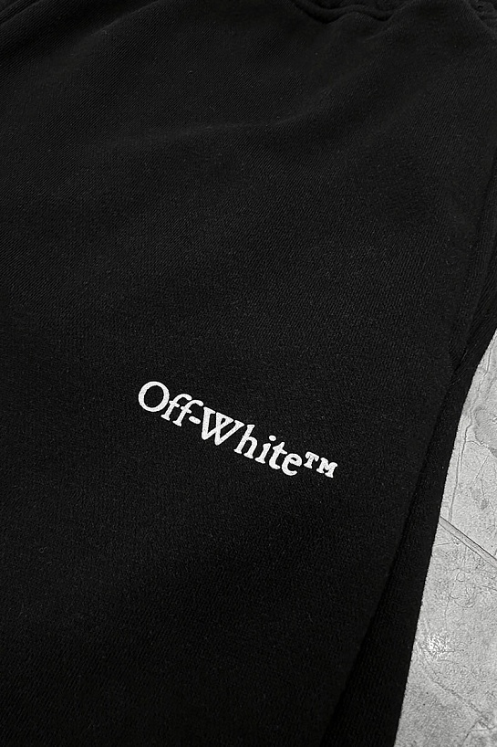 Мужские чёрные шорты Off-White Caravaggio Arrows