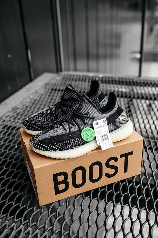 Кроссовки Adidas Yeezy Boost 350 V2 "Carbon"