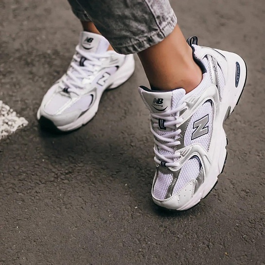Кроссовки New Balance 530 Abzorb  - White / Grey