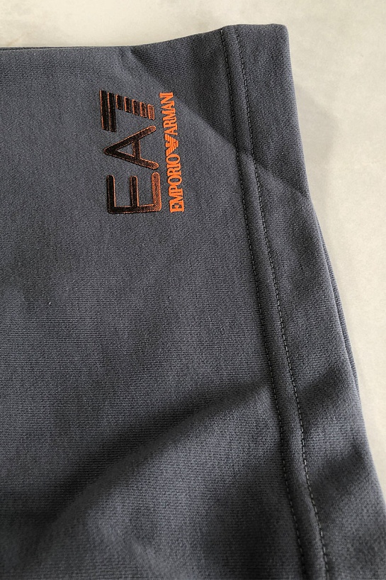 Мужские серые шорты Emporio Armani 7