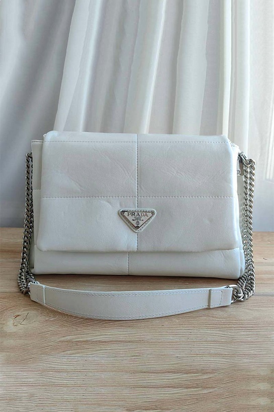 Женская кожаная сумка Prada 33x20 см - White