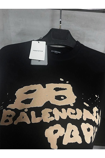 Футболка чёрного цвета Balenciaga Hand Drawn BB   
