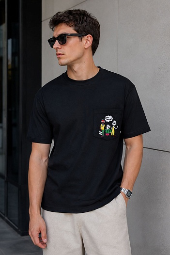 Чёрная оверсайз футболка Moschino embroidered   