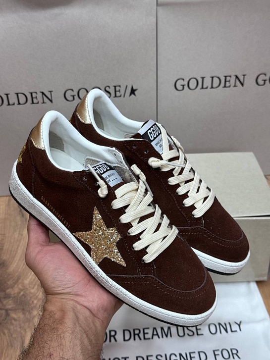 Женские замшевые кроссовки Golden Goose Ball Star premium