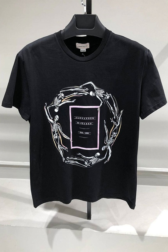 Мужская чёрная футболка Alexander McQueen skeleton-print