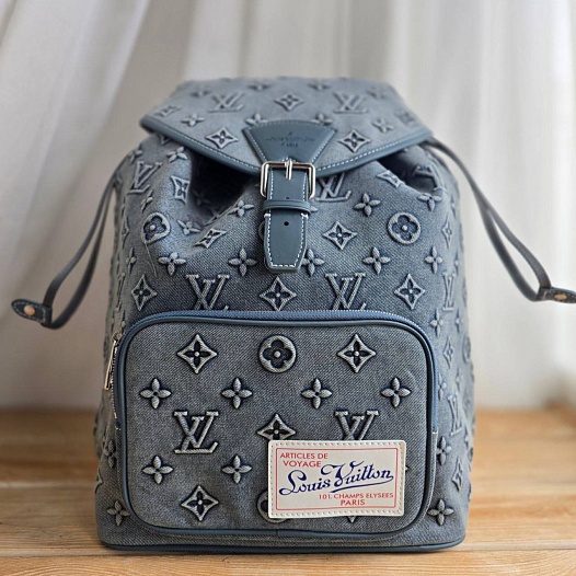 Рюкзак Louis Vuitton Montsouris Monogram Washed   