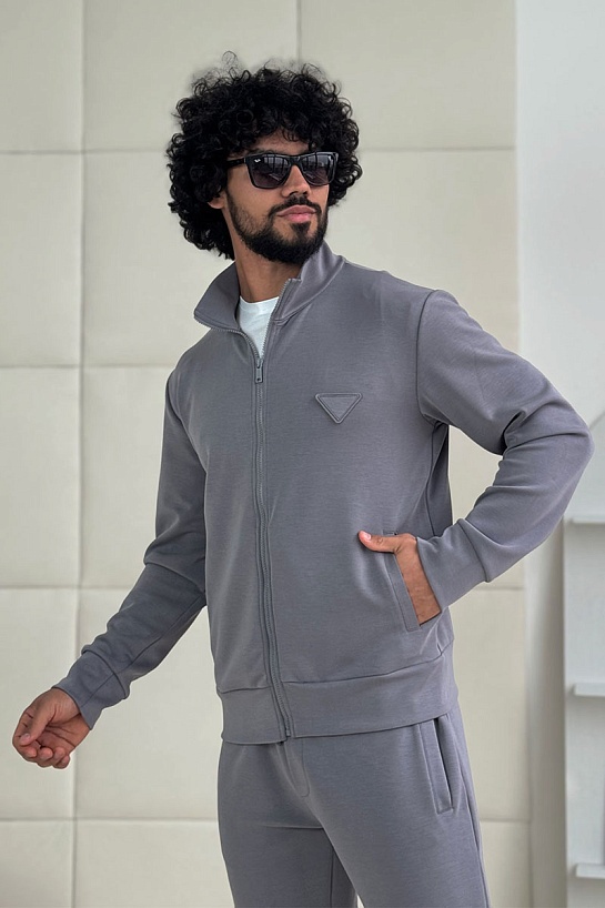 Спортивный костюм серого цвета Prada