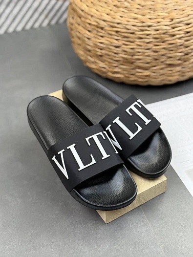 Мужские шлёпанцы Valentino VLTN   