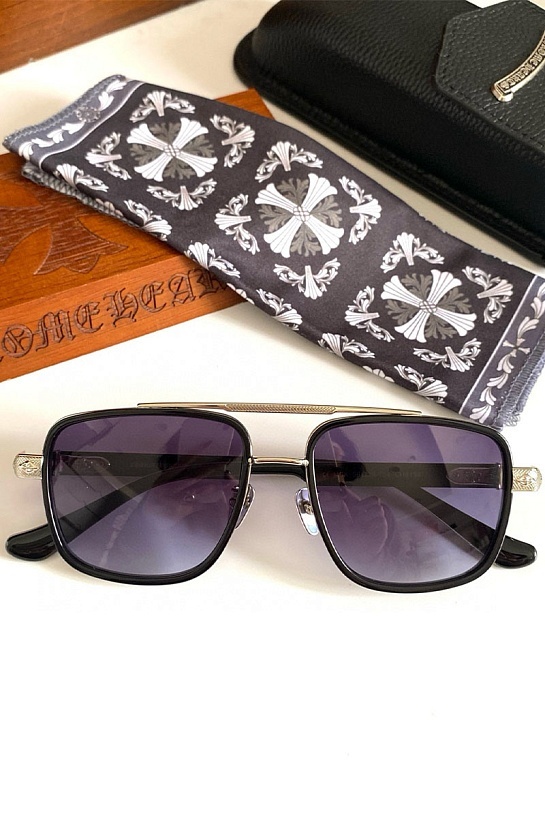 Солнцезащитные очки Chrome Hearts Aviator