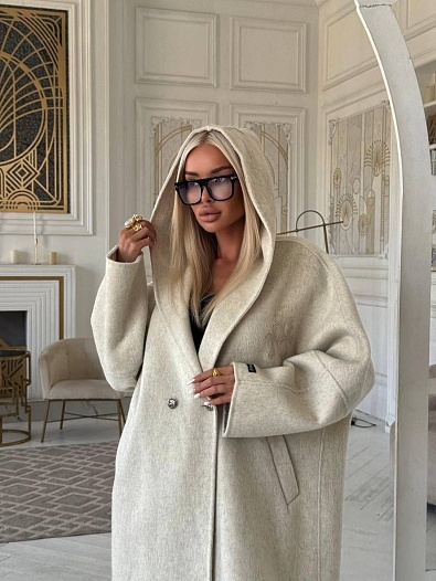 Женское пальто с капюшоном Chrome Hearts premium - Beige   