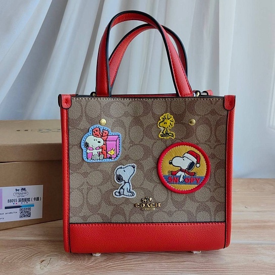 Женская сумка Coach Dempsey Tote 23x23 см (5 расцветок)