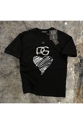Чёрная мужская футболка Dolce&Gabbana Heart logo-plaque   
