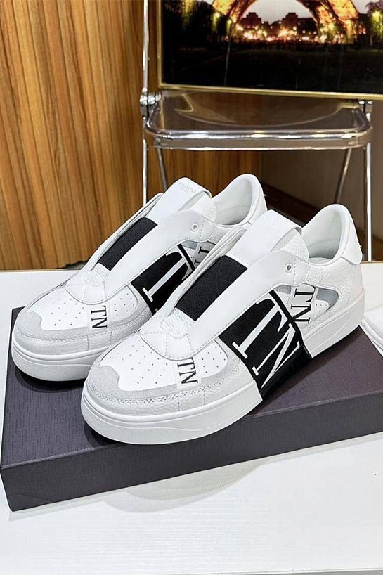 Кожаные кроссовки Valentino VL7N low-top - White