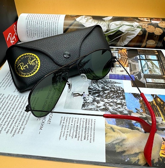Солнцезащитные очки Ray-Ban Aviator Large Metal