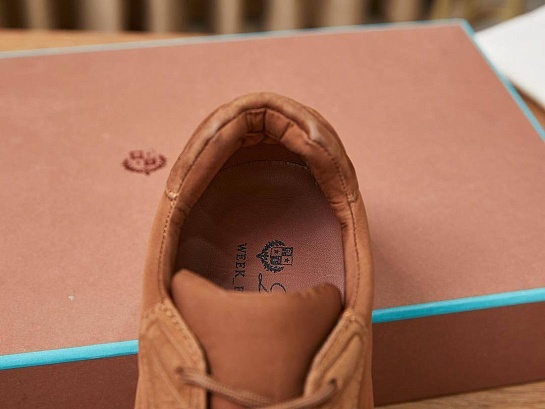 Замшевые кроссовки Loro Piana Week End Walk - Brown