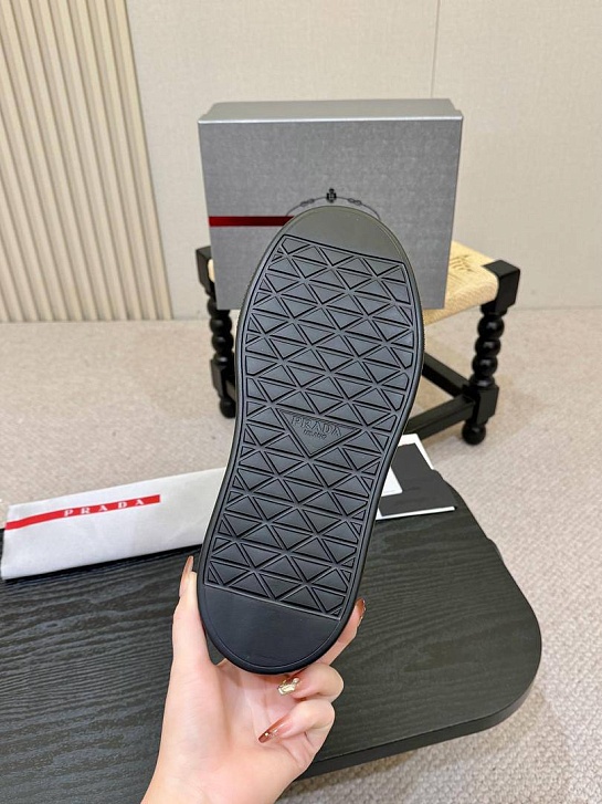 Мужские кроссовки Prada Macro