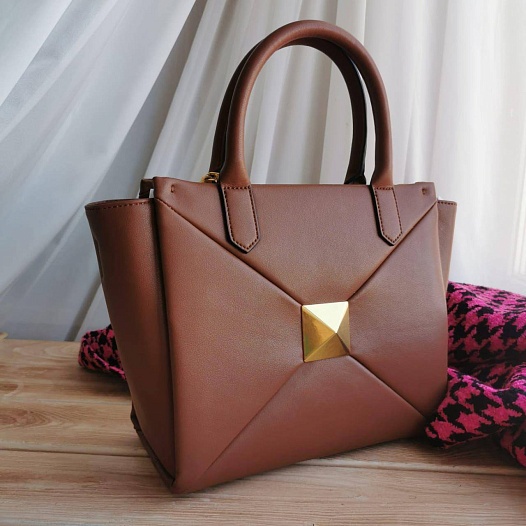 Женская сумка Valentino One Stud 25x23 см - Brown   