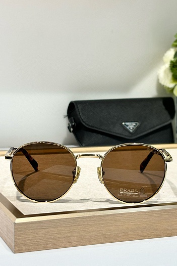 Солнцезащитные очки Prada Loden Lenses   