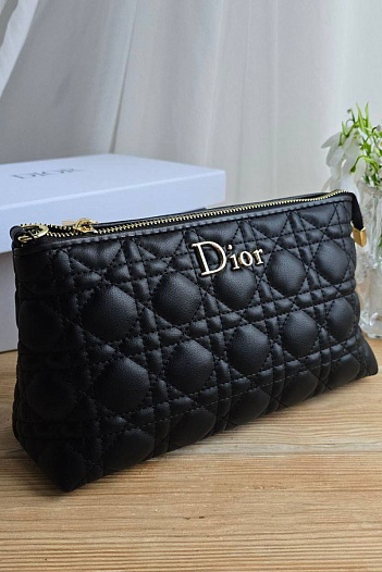 Кожаная чёрная сумка Dior 24x20 см   