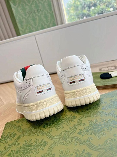 Женские кожаные кроссовки Gucci GG Cruise   