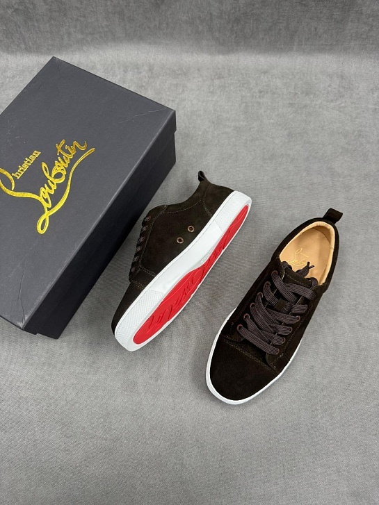 Мужские замшевые кроссовки Christian Louboutin 