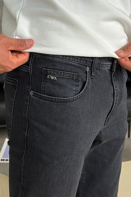 Мужские чёрные джинсы Emporio Armani