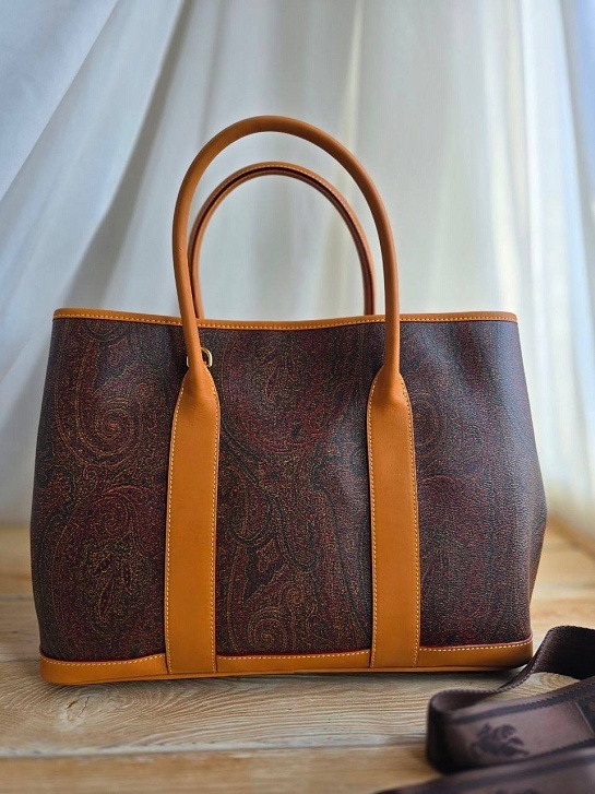 Кожаная сумка Etro с узором пейсли 37x28 см
