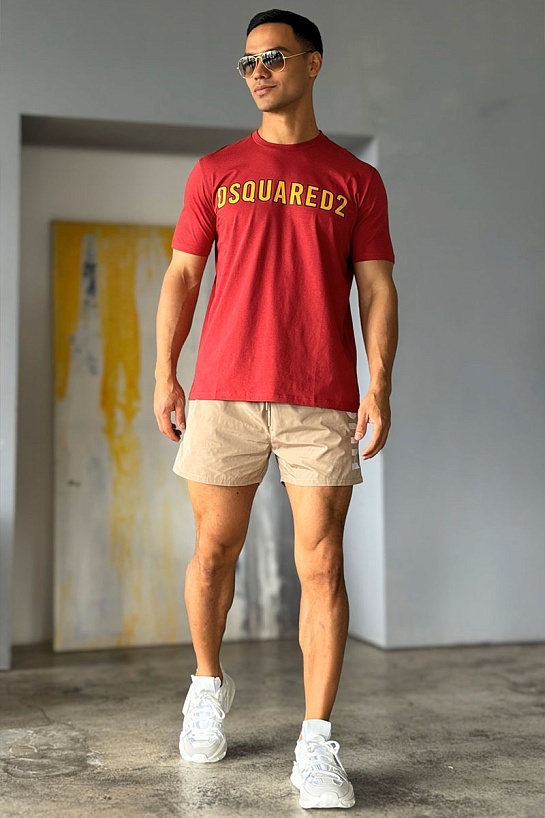 Красная мужская футболка Dsquared2