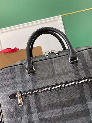Кожаный портфель Burberry Premium 38x26x5.5 см   
