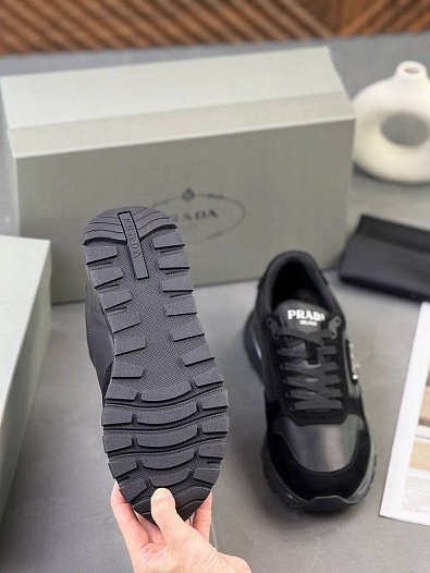 Мужские кроссовки Prada logo-plaque - Black   