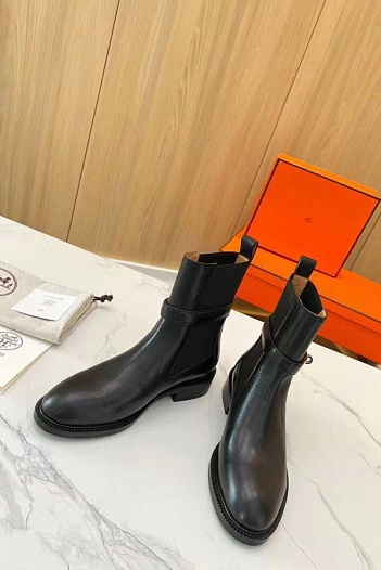 Женские чёрные кожаные ботинки Hermes   