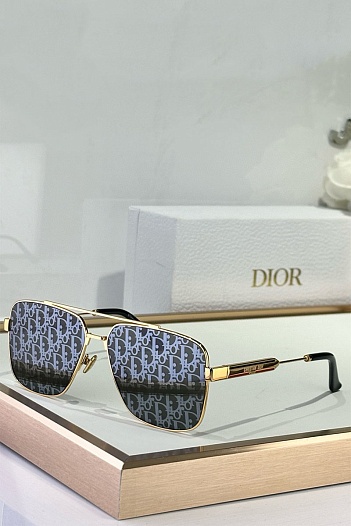 Солнцезащитные очки Dior   