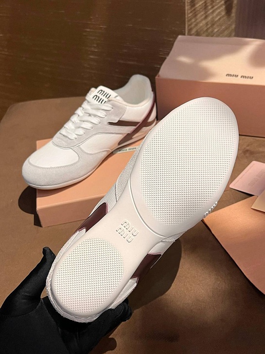 Замшевые женские кроссовки MIU MIU