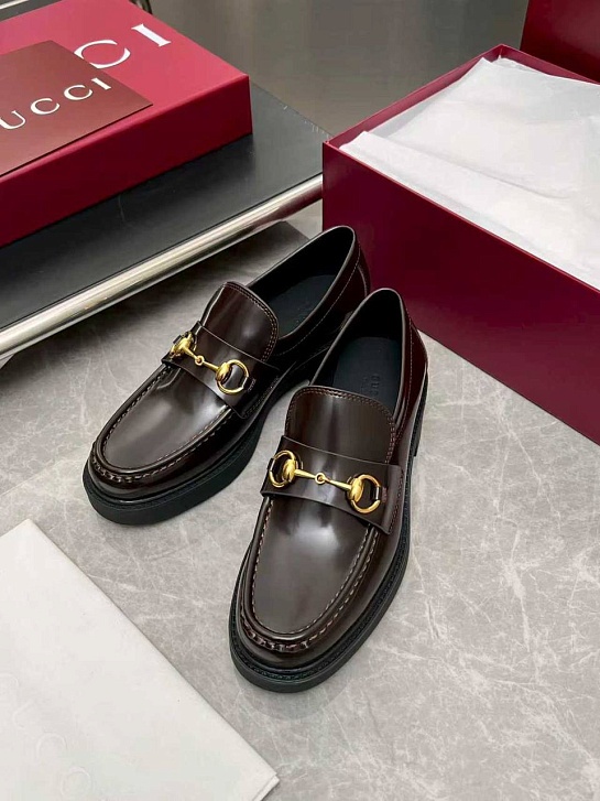 Женские кожаные лоферы Gucci Horsebit premium