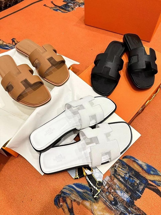 Женские кожаные шлёпанцы Hermes Premium - White