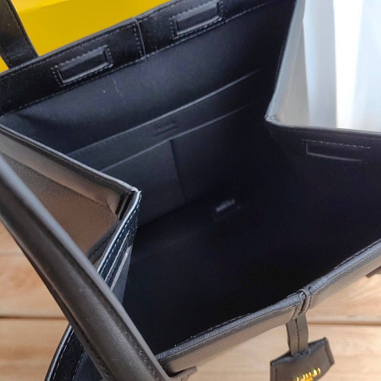 Кожаная сумка Fendi Origami Large 40x27 см