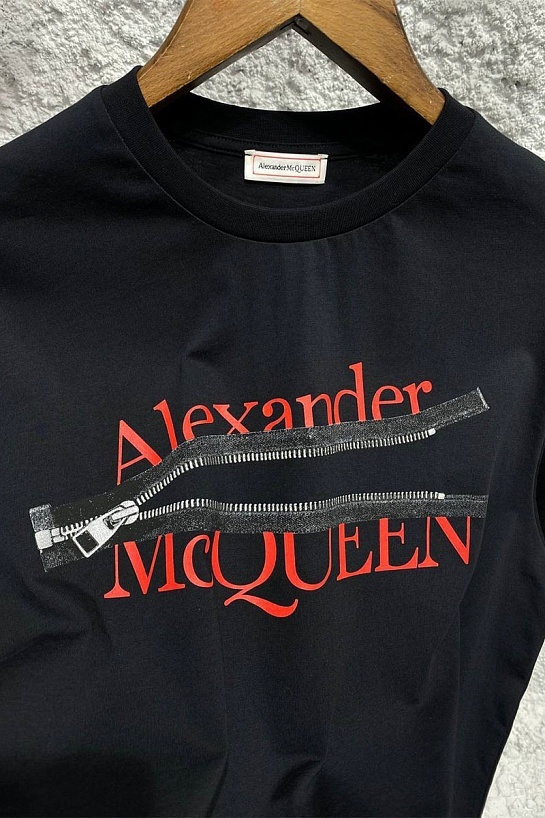 Мужская футболка Alexander McQueen zipped logo - Black
