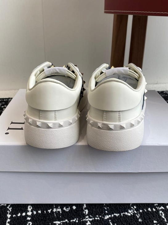 Женские кожаные кроссовки Valentino Premium - White