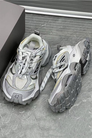 Женские кроссовки Balenciaga Cargo   