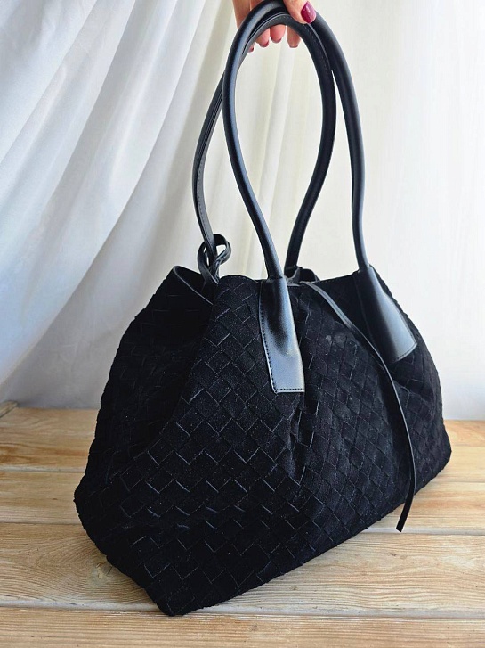 Замшевая сумка Bottega Veneta intrecciato 42x26