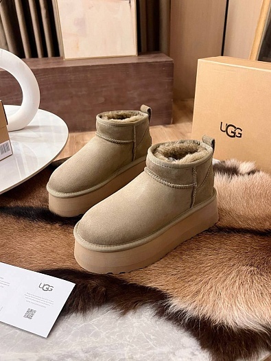 Женские ботинки UGG Classic Ultra Mini Platform - Brown   