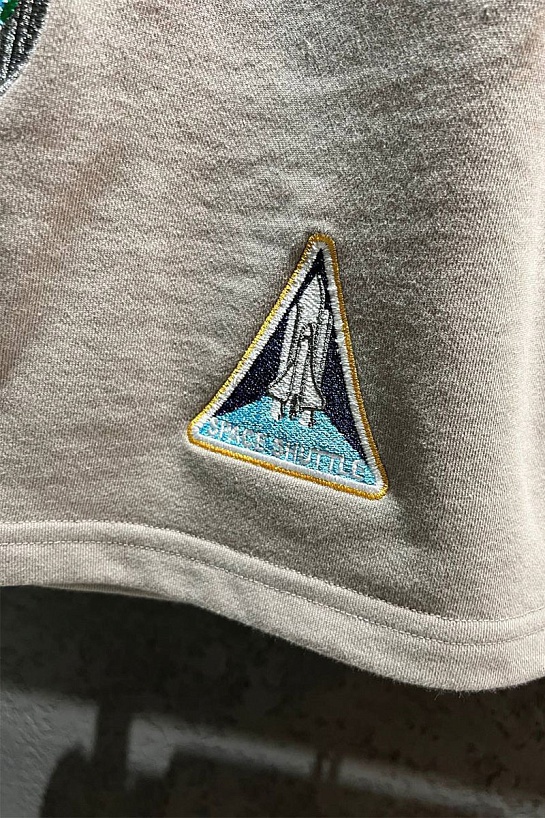 Мужские серые шорты Balenciaga x Nasa