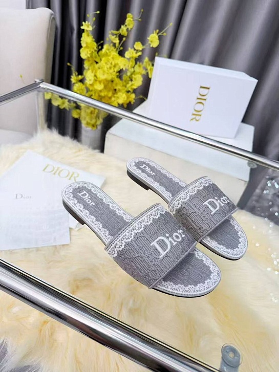 Женские шлёпанцы Dior Dway