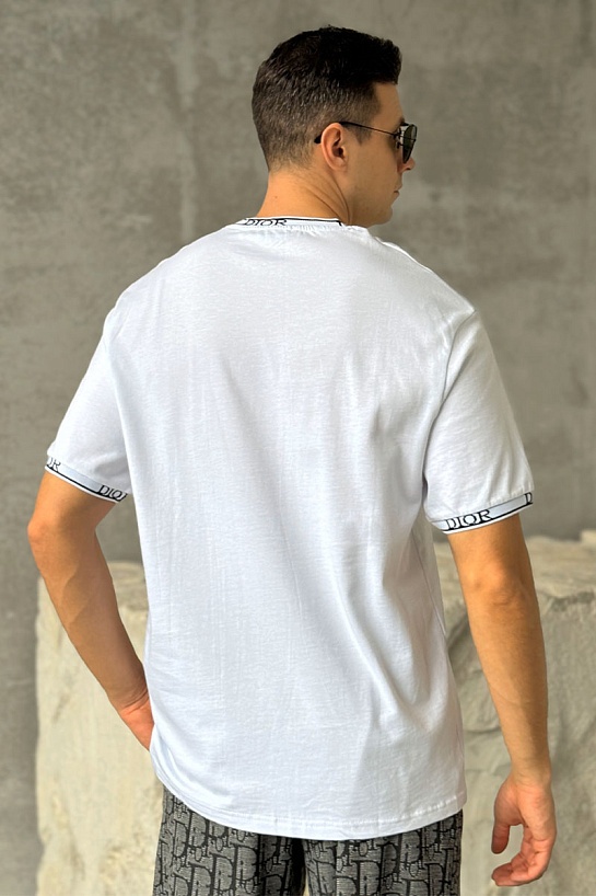 Белая оверсайз футболка Dior