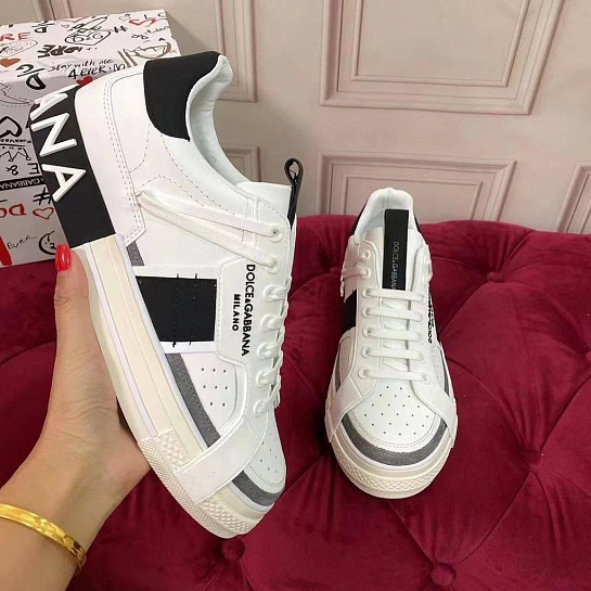 Женские кроссовки Dolce & Gabbana Custom 2.Zero - White / Black