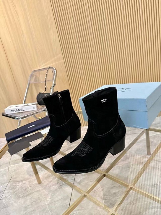 Женские замшевые сапоги Prada premium - Black