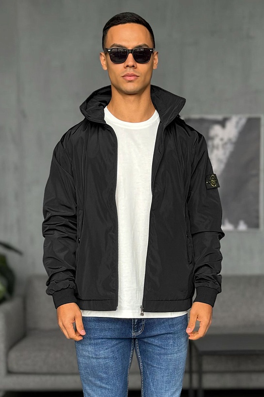 Мужская чёрная куртка с патчем на плече Stone Island