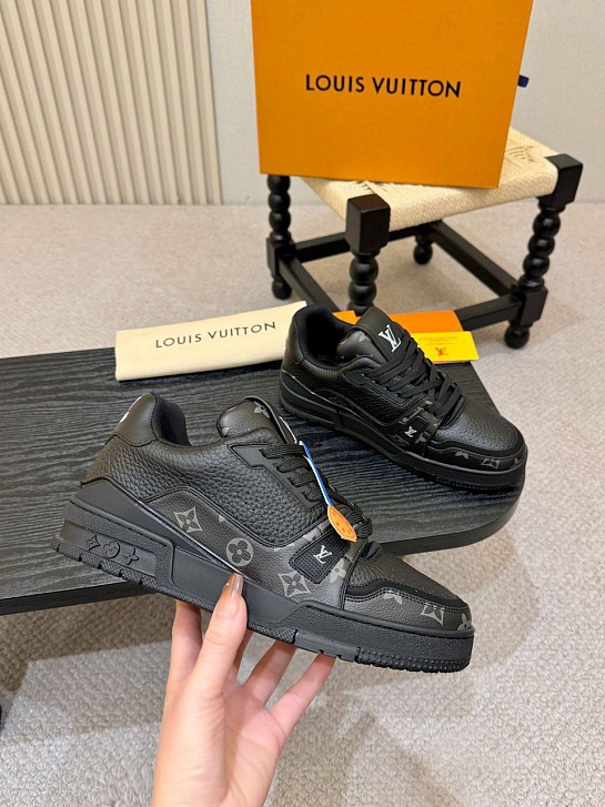 Мужские кроссовки Louis Vuitton Trainer - Black