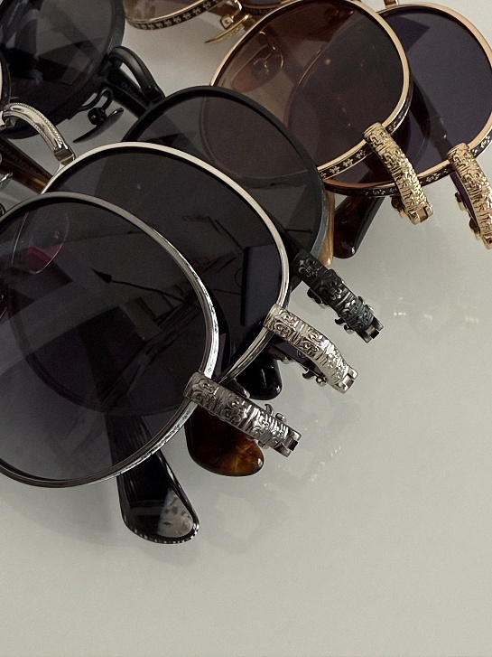 Солнцезащитные очки Chrome Hearts Metal Oval
